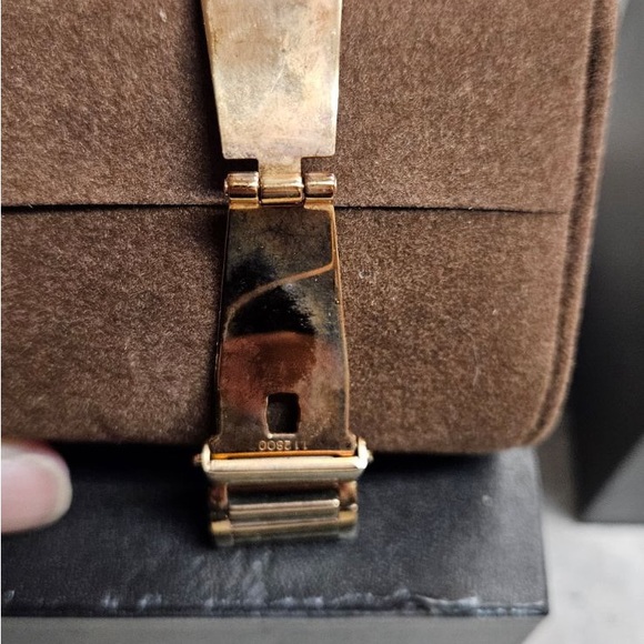 Rose Gold Michael Kors watch - Picture 4 of 6